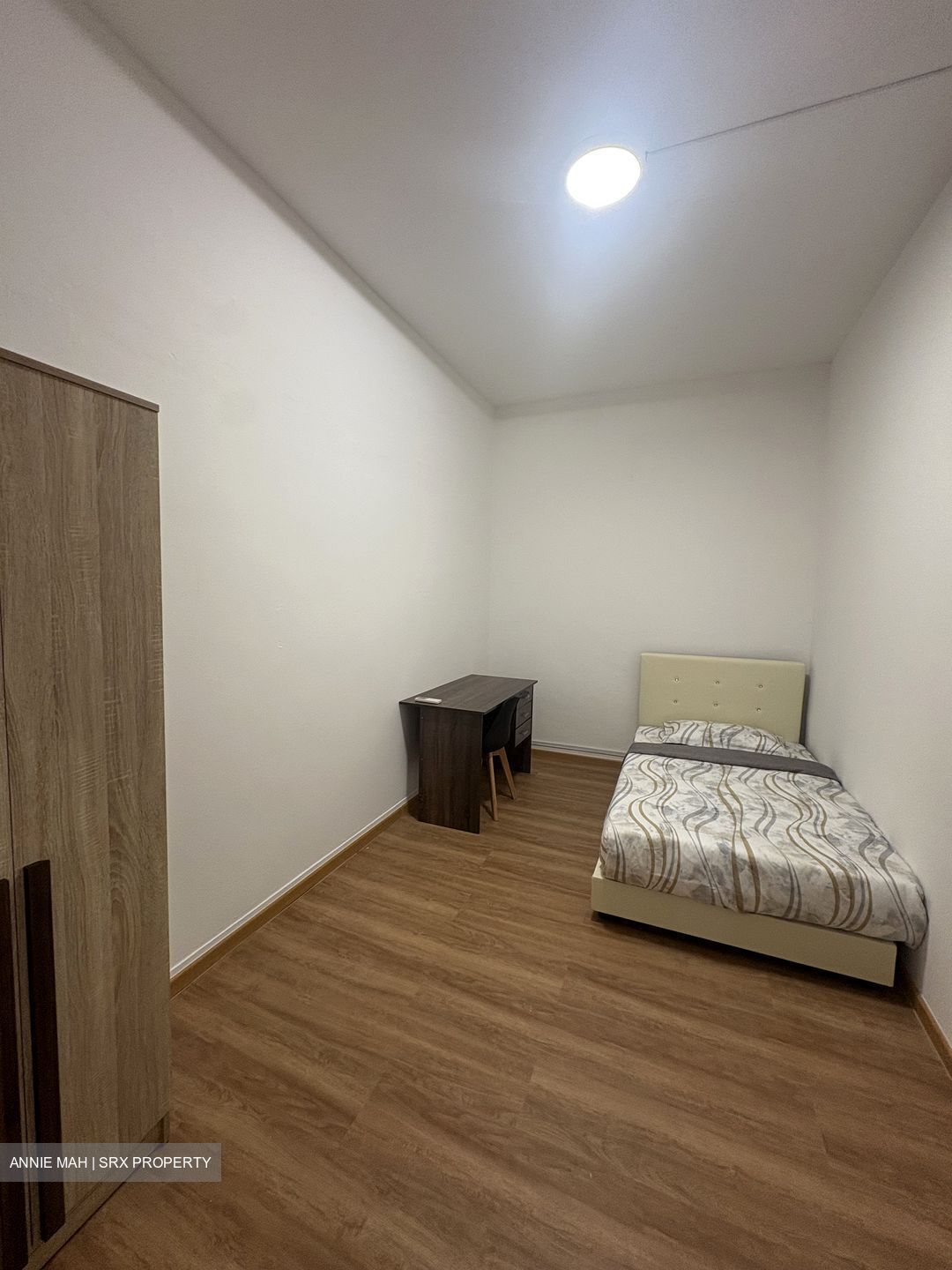 Changi Road (D14), Shop House #548043321